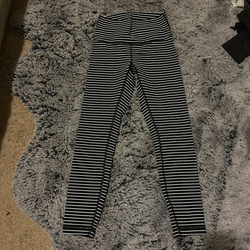 Lululemon wunder under leggings